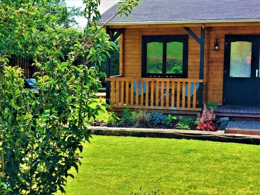 The Malvern Hills, Courtyard Cabins, Barbara Apartment Great Malvern