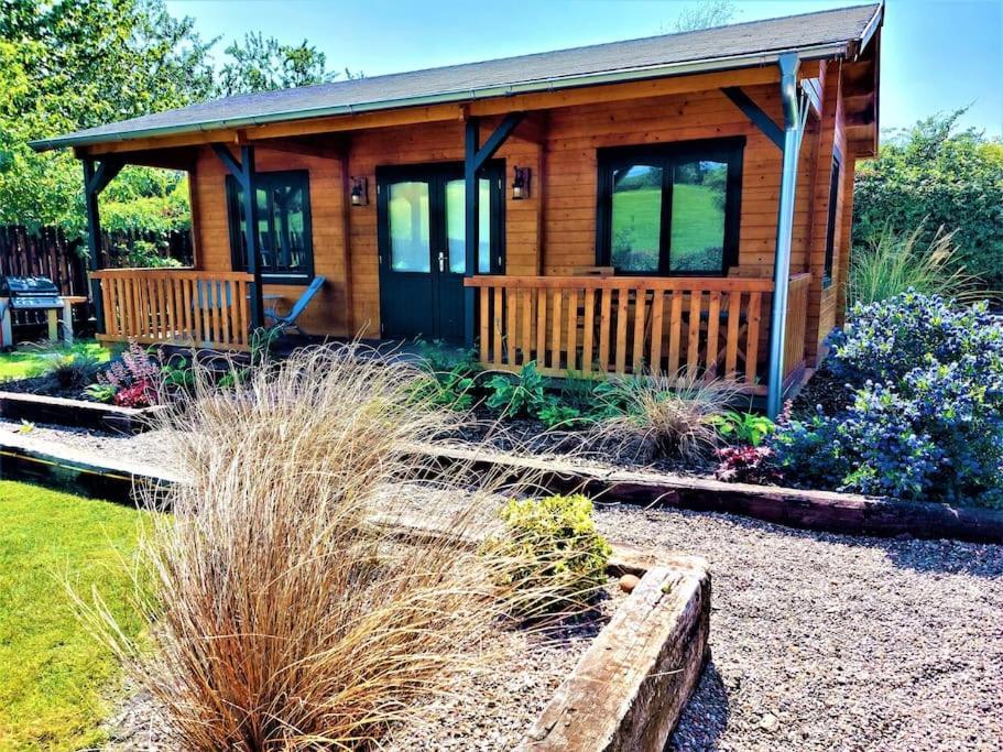 Apartment The Malvern Hills, Courtyard Cabins, Barbara Great Malvern